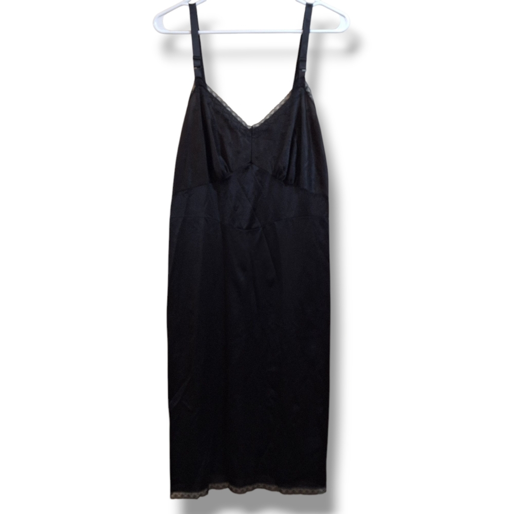 Vintage Kayser Full Slip Size 40 Black Embroidered Lace Trimmed Lined 100% Nylon